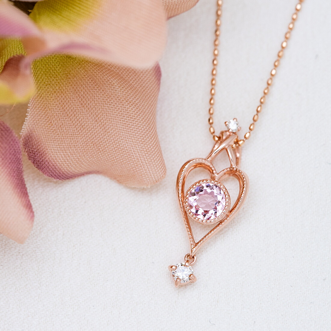 umu -アム- FINE JEWELRY STUIDIOモルガナイト ダイヤモンド ペンダントトップ 「angela」pn0343_1.jpg
