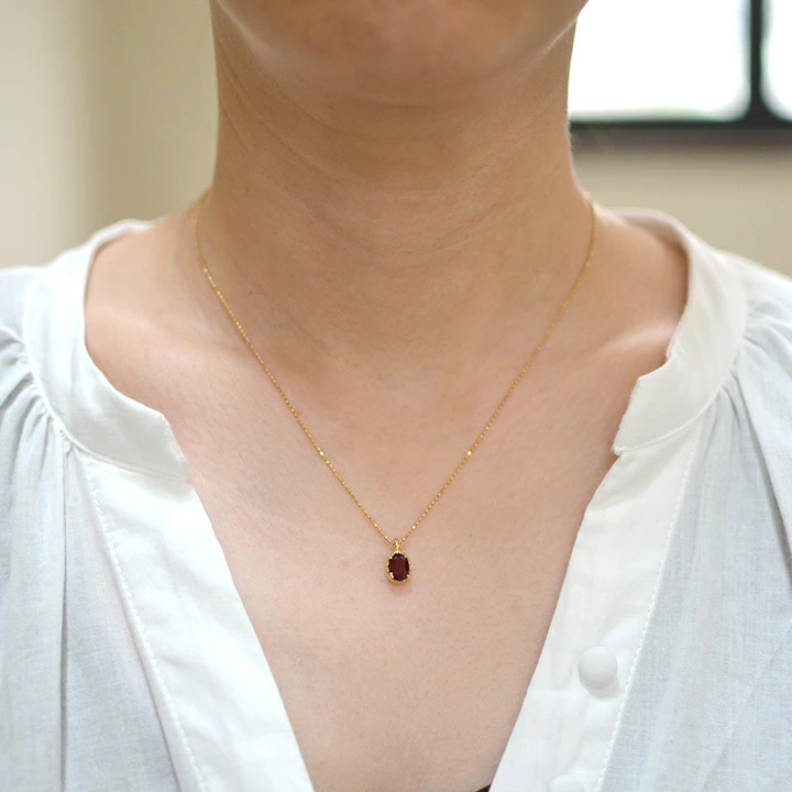 umu -アム- FINE JEWELRY STUIDIOパイロープガーネット ペンダントトップ 「fresco」pn0351_i2.jpg