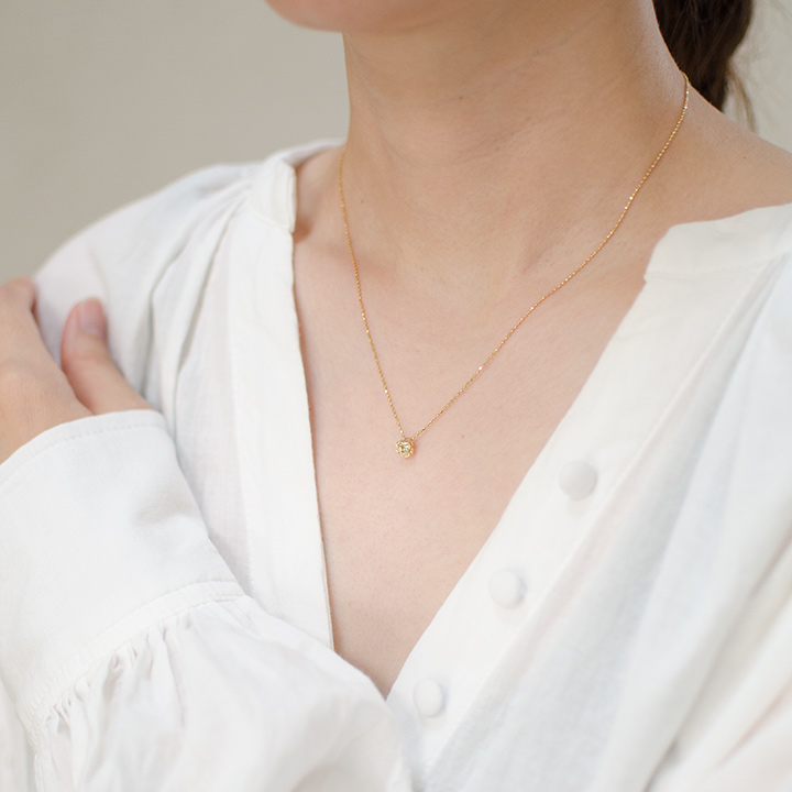 umu -アム- FINE JEWELRY STUIDIOK18 デマントイドガーネット ローズ ペンダントトップ 「romantica」pn0387_i3.jpg