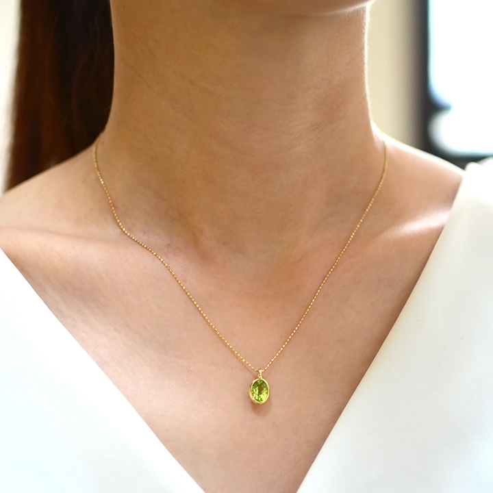 umu -アム- FINE JEWELRY STUIDIOペリドット ペンダントトップ 「ignudo」pn0405_i2.jpg