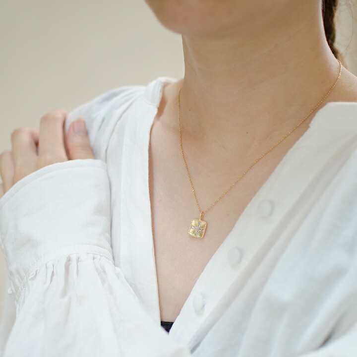 umu -アム- FINE JEWELRY STUIDIOK18 サンタマリアアクアマリン ペンダントトップ 「greco」pn0417_i3.jpg