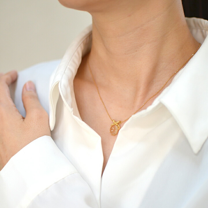 umu -アム- FINE JEWELRY STUIDIOルチルクォーツ ペンダントトップ 「regalo」pn0463_i3.jpg