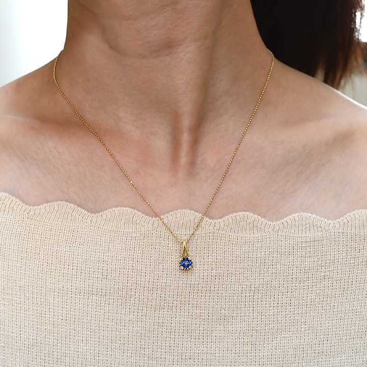 umu -アム- FINE JEWELRY STUIDIOブルーサファイア ダイヤモンド ペンダントトップ 「bouquet」pn0468_i2.jpg
