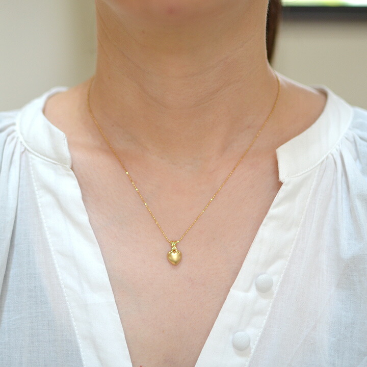 umu -アム- FINE JEWELRY STUIDIOハートモチーフ ペンダントトップ 「caro」pn0490_i2.jpg