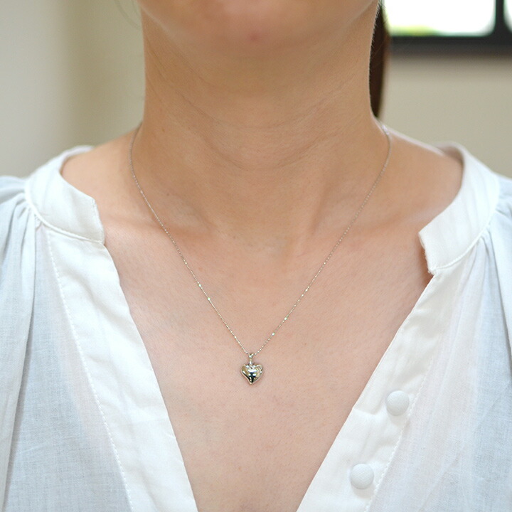 umu -アム- FINE JEWELRY STUIDIOダイヤモンド ハートモチーフ ペンダントトップ 「caro」pn0491_i2.jpg