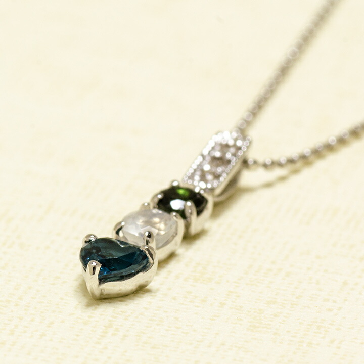 umu -アム- FINE JEWELRY STUIDIOクールカラー ペンダントトップ 「chicca」pn0497_kanban2.jpg
