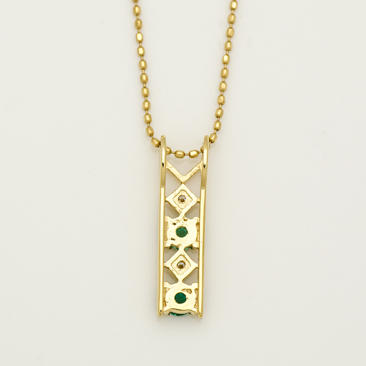 umu -アム- FINE JEWELRY STUIDIOK18 エメラルド ダイヤモンド ペンダントトップ 「blonda」pn0504_u.jpg