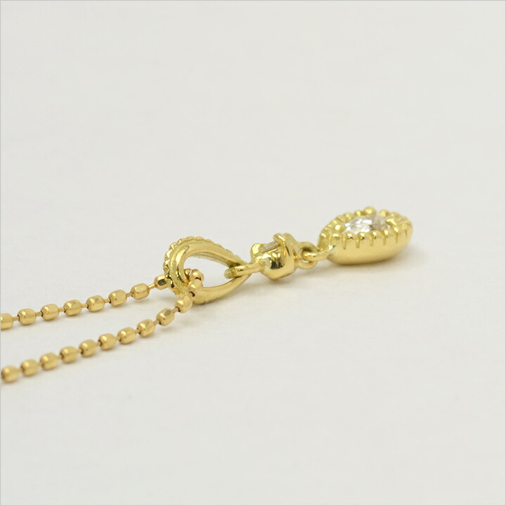 umu -アム- FINE JEWELRY STUIDIOペアシェイプ ダイヤモンド ペンダントトップ 「luminio」pn0508_s.jpg