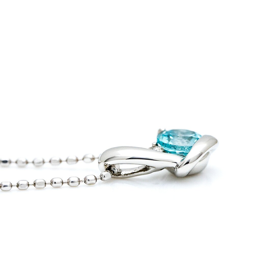 umu -アム- FINE JEWELRY STUIDIOブルージルコン ダイヤモンド ペンダントトップ 「chiarita」pn0547_s.jpg