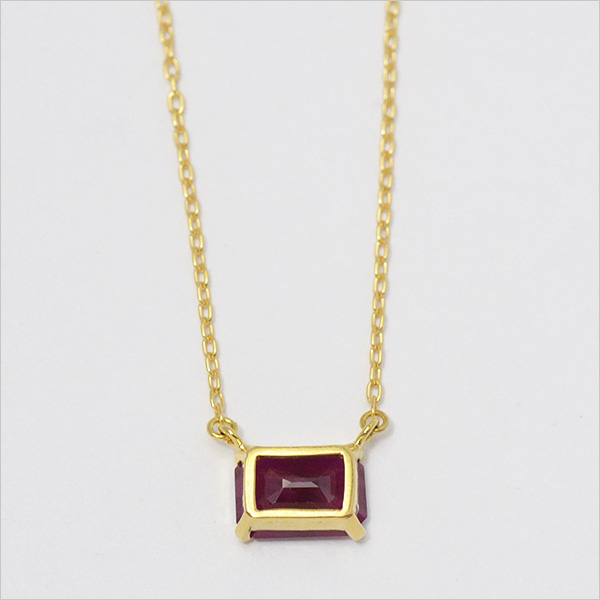 umu -アム- FINE JEWELRY STUIDIOK18 ルビー ネックレス 「formella」pn0651_u.jpg