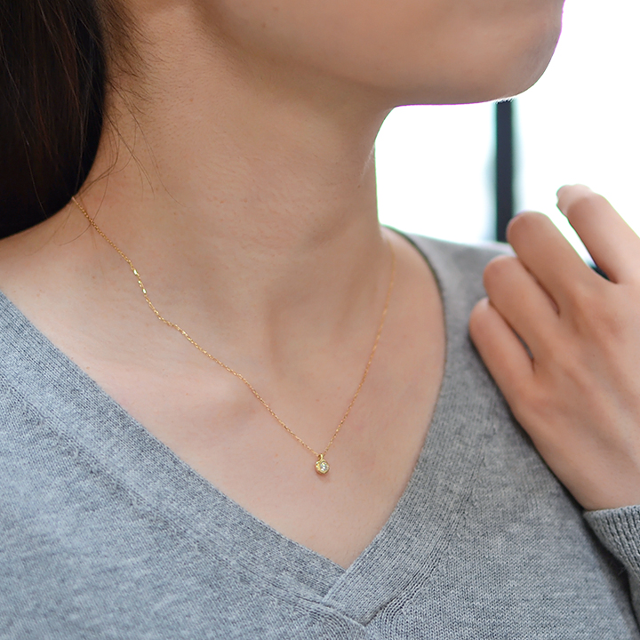umu -アム- FINE JEWELRY STUIDIOダイヤモンド 0.1ct ペンダント 「Moon」pn0664_7.jpg