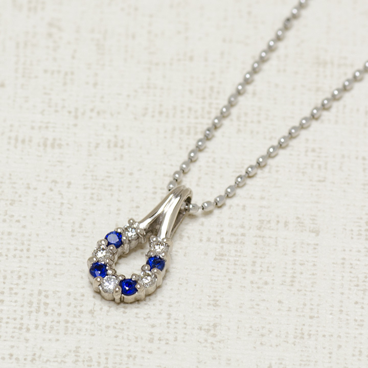 umu -アム- FINE JEWELRY STUIDIOK18 ブルーサファイア ダイヤモンド ペンダントトップ 「fortuna」pn0680_kanban2.jpg