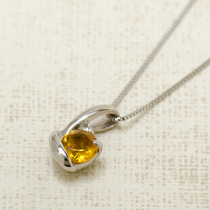 umu -アム- FINE JEWELRY STUIDIOK18 シトリン ダイヤモンド ペンダントトップ 「chiarita」pn0683_kanban2.jpg