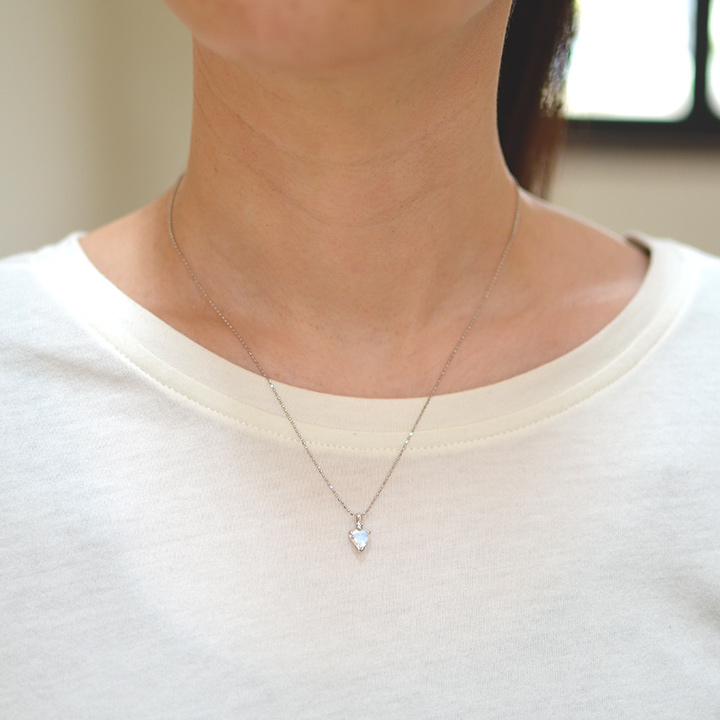 umu -アム- FINE JEWELRY STUIDIOK10 ブルームーンストーン ダイヤモンド ハート ペンダントトップpn0692_i2.jpg