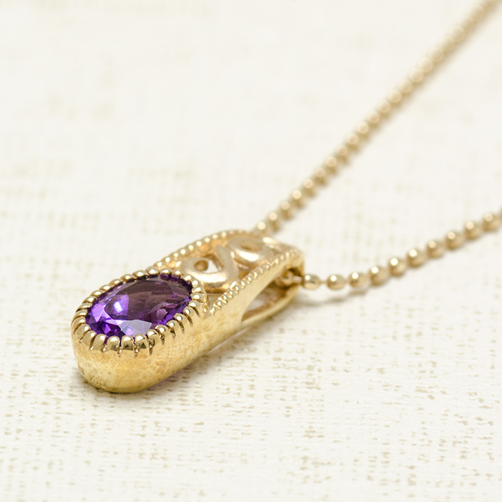 umu -アム- FINE JEWELRY STUIDIOK10 アメシスト アイビーモチーフ ペンダントトップ 「berso」pn0706_kanban2.jpg