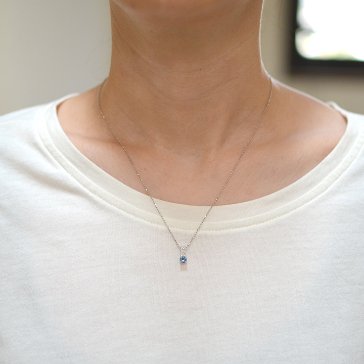 umu -アム- FINE JEWELRY STUIDIOK18 ロンドンブルートパーズ ダイヤモンド ペンダントトップ 「fiorito」pn0708_i2.jpg