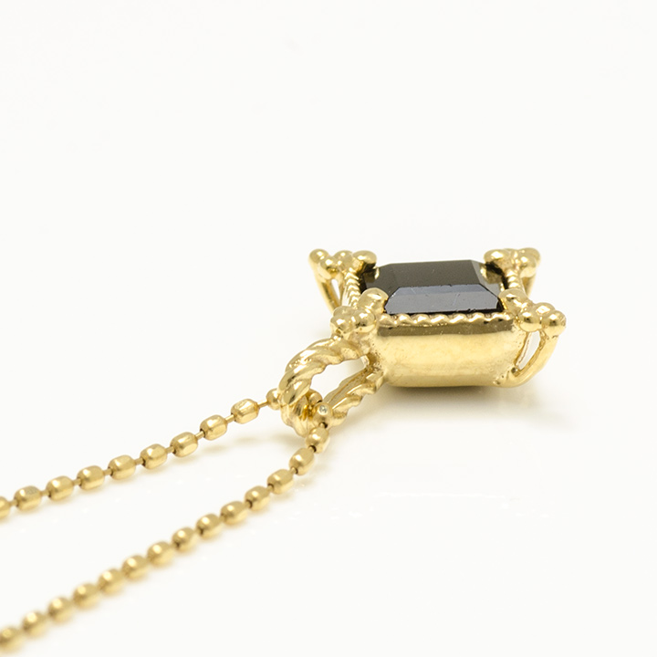 K18 オニキス ペンダントトップ 「ialino」[商品番号:PN0710] | umu