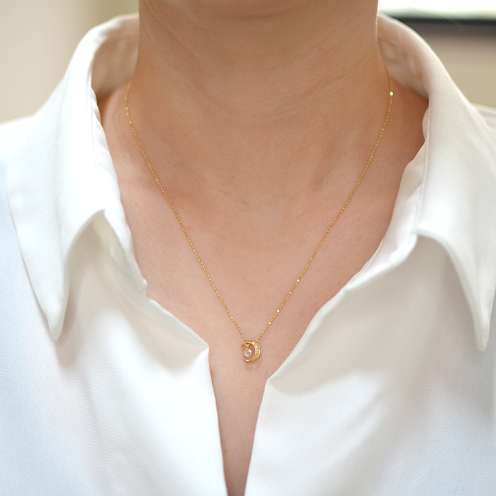 umu -アム- FINE JEWELRY STUIDIOブルームーンストーン ダイヤモンド ペンダントトップpn0722_i2.jpg