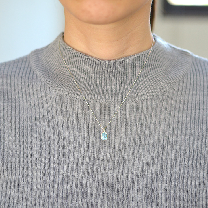 umu -アム- FINE JEWELRY STUIDIOK18 ブルートパーズ ペンダントトップ 「ignudo」pn0727_i2.jpg