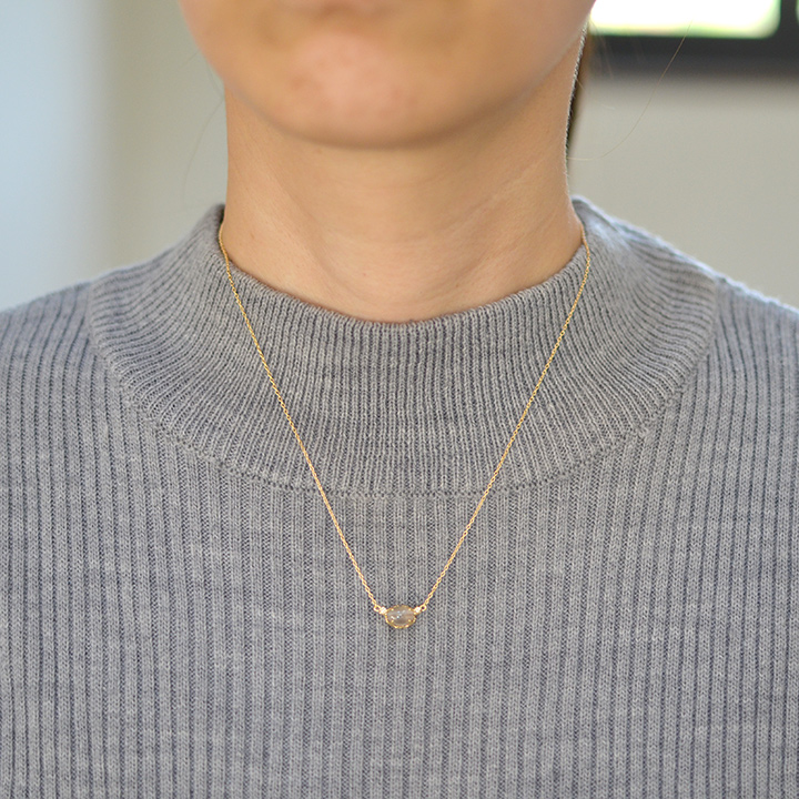 umu -アム- FINE JEWELRY STUIDIOシリマナイトキャッツアイ ダイヤモンド ネックレス「giocare」pn0730_i2.jpg