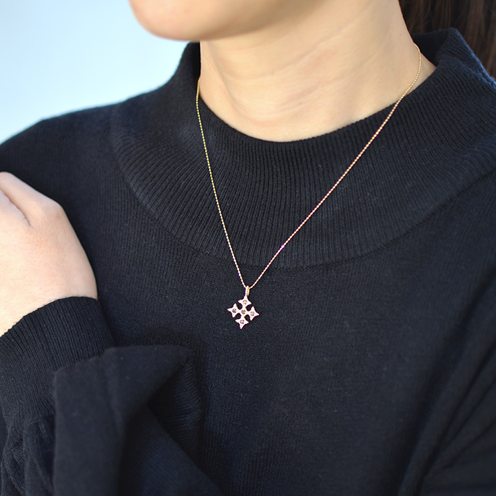 umu -アム- FINE JEWELRY STUIDIOK10 ブラックダイヤモンド クロス ペンダントトップ 「alone」pn0735_i3.jpg