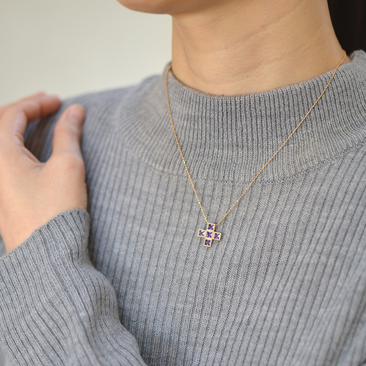umu -アム- FINE JEWELRY STUIDIOK10 アメシスト クロスモチーフ ペンダントトップ 「tin」pn0742_i3.jpg