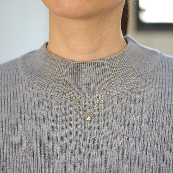 umu -アム- FINE JEWELRY STUIDIOK10 ブルートパーズ ローズ ペンダントトップ 「romantica」pn0745_i2.jpg