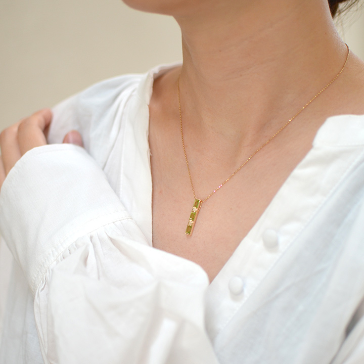 umu -アム- FINE JEWELRY STUIDIOK10 ペリドット ダイヤモンド ペントップ 「lucente」pn0761_i3.jpg