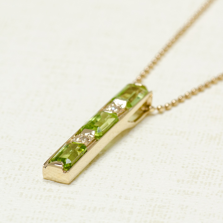 umu -アム- FINE JEWELRY STUIDIOK10 ペリドット ダイヤモンド ペントップ 「lucente」pn0761_kanban2.jpg
