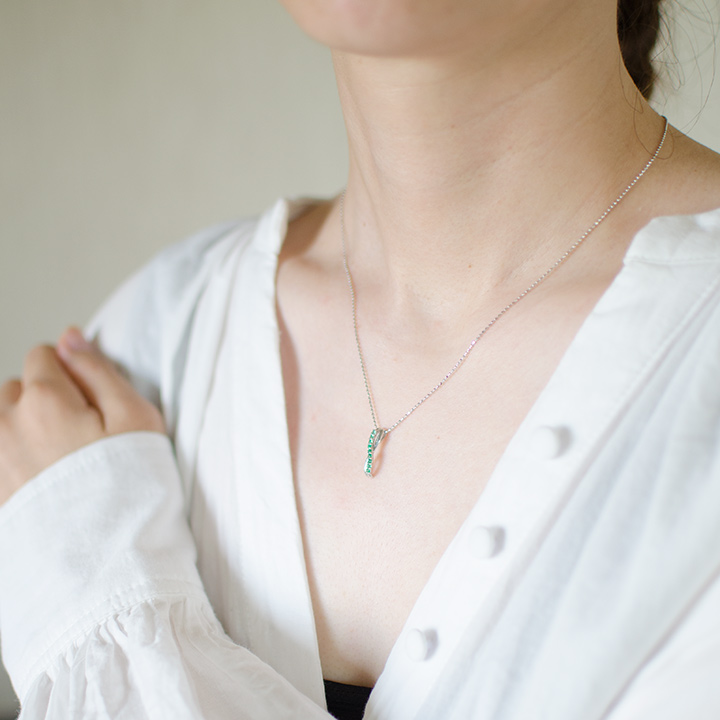 umu -アム- FINE JEWELRY STUIDIOK18 エメラルド ペンダントトップpn0770_i3.jpg