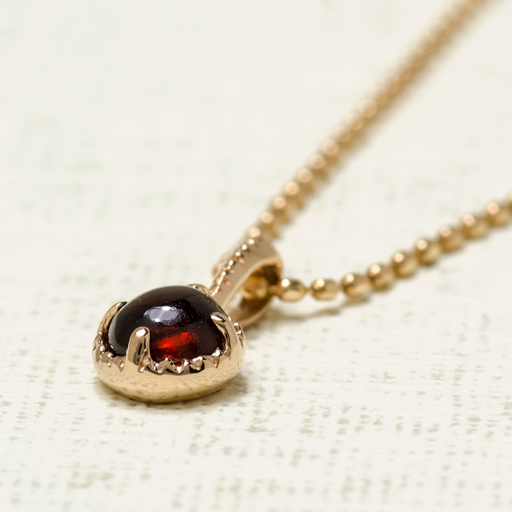 umu -アム- FINE JEWELRY STUIDIOK18 カボション ガーネット ペンダントトップ 「amaretto」pn0772_kanban2.jpg