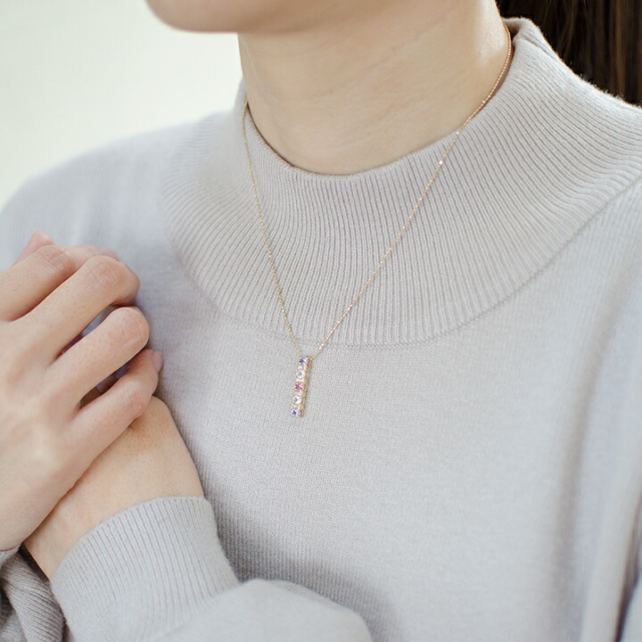 umu -アム- FINE JEWELRY STUIDIOフェミニンカラー ダイヤモンド ペンダントトップpn0789_i3.jpg
