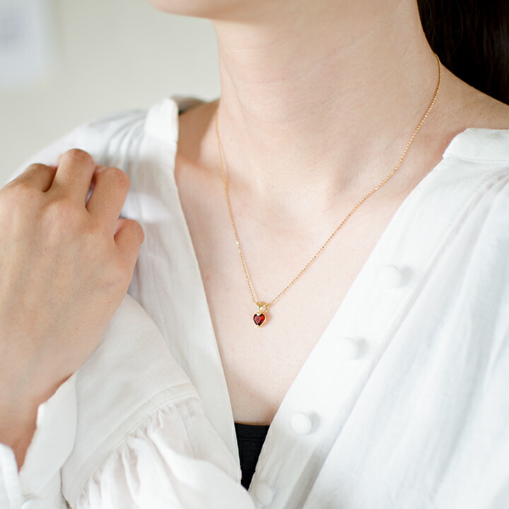 umu -アム- FINE JEWELRY STUIDIOガーネット ハート ペンダントトップpn0816_i3.jpg