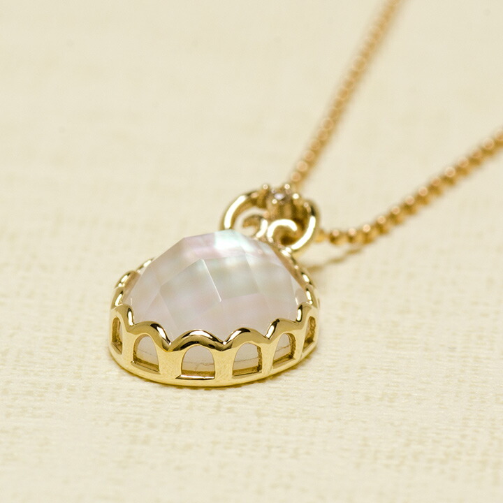 umu -アム- FINE JEWELRY STUIDIOホワイトシェル＆クリスタル ダイヤモンド ペントップ 「doma」pn0830_kanban2.jpg