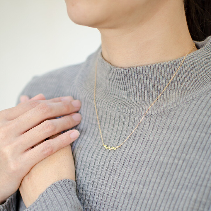 umu -アム- FINE JEWELRY STUIDIOペリドット ダイヤモンド ネックレス 「stellato」pn0838_i3.jpg