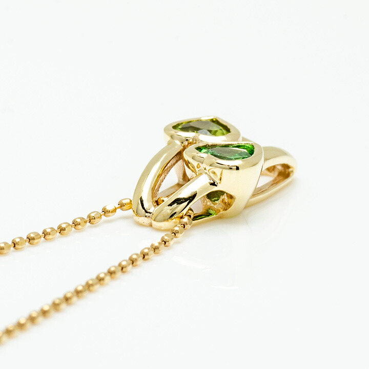 umu -アム- FINE JEWELRY STUIDIOグリーンガーネット ペリドット ペンダントトップ 「amato」pn0840_s.jpg