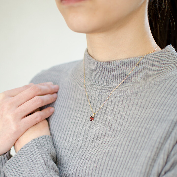 umu -アム- FINE JEWELRY STUIDIOガーネット ペンダントトップ 「naturale」pn0852_i3.jpg