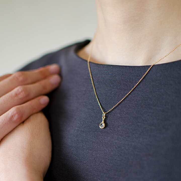 umu -アム- FINE JEWELRY STUIDIOローズカット グリーンサファイア ペントップ 「tremolio」pn0866_i3.jpg