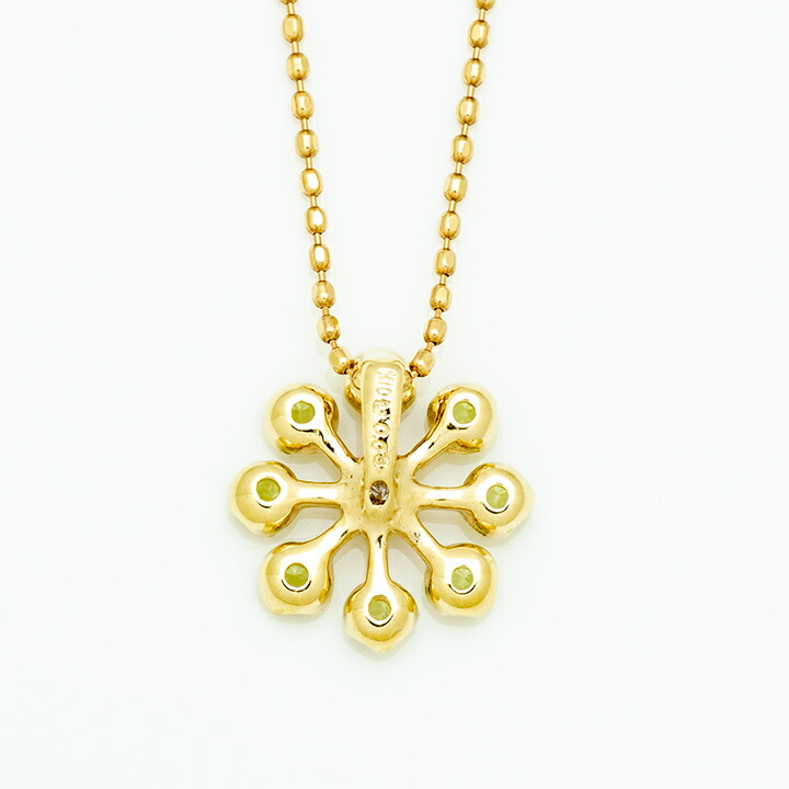 umu -アム- FINE JEWELRY STUIDIOペリドット ダイヤモンド フラワー ペンダントトップ 「luce」pn0868_u.jpg