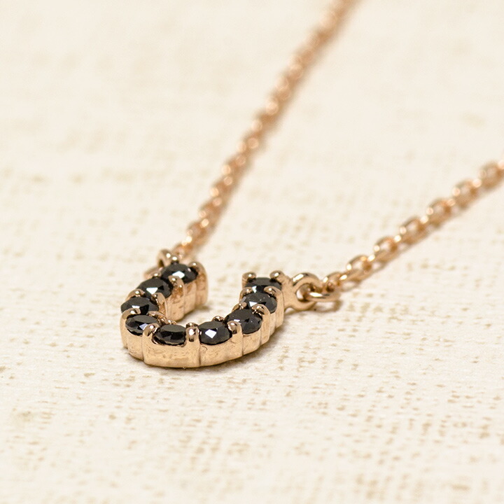umu -アム- FINE JEWELRY STUIDIOブラックダイヤモンド ホースシュー ネックレス 「fortuna」pn0889_kanban2.jpg