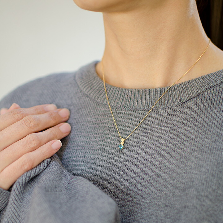 umu -アム- FINE JEWELRY STUIDIOロンドンブルートパーズ バラ ペンダントトップ 「rosa」pn0909_i3.jpg