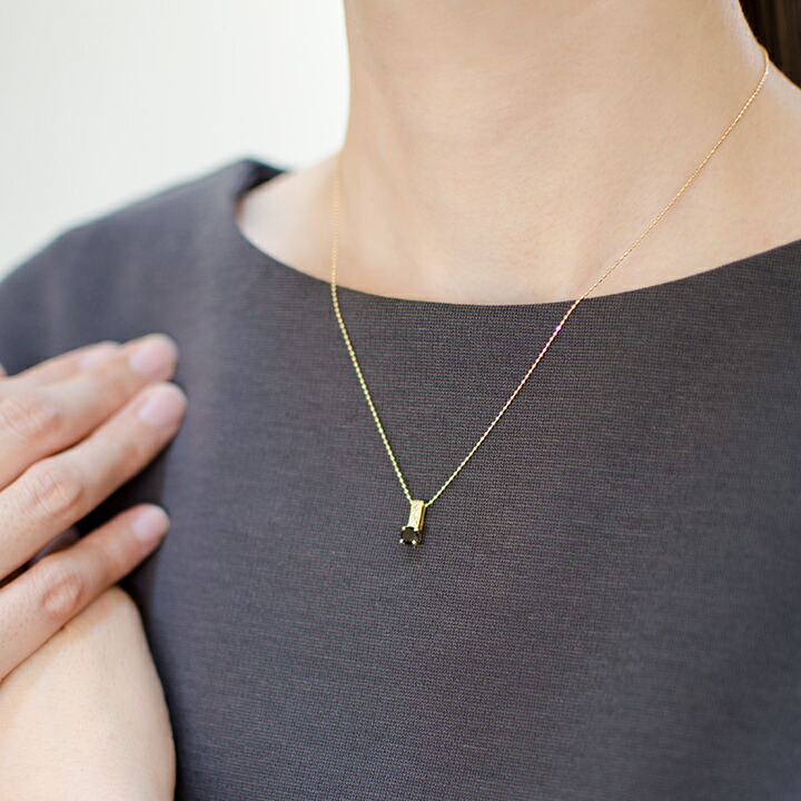 umu -アム- FINE JEWELRY STUIDIOオニキス ダイヤモンド ペンダントトップ 「fiorito」pn0929_i3.jpg