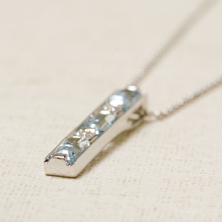 umu -アム- FINE JEWELRY STUIDIOアクアマリン ダイヤモンド ペンダントトップ 「lucente」pn0937_kanban2.jpg