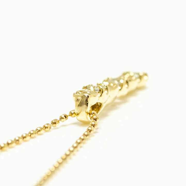 umu -アム- FINE JEWELRY STUIDIOアクアマリン バラモチーフ ペンダントトップ 「rosa」pn0938_s.jpg