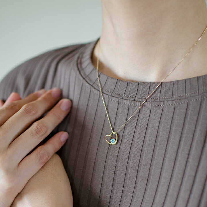 umu -アム- FINE JEWELRY STUIDIOブルートパーズ オープンハート ペンダントトップ 「molla」pn0952_i3.jpg