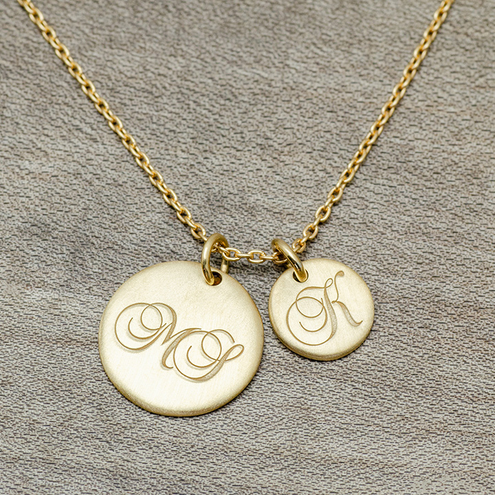 umu -アム- FINE JEWELRY STUIDIOK18 イニシャル ペンダントトップpn0960_7.jpg