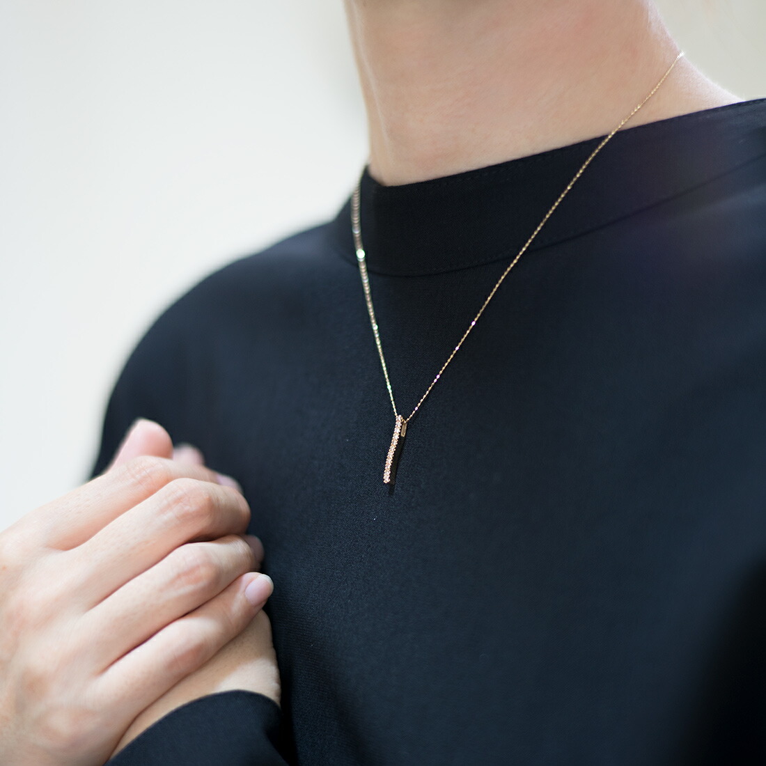 umu -アム- FINE JEWELRY STUIDIOダイヤモンド ウェーブライン ペンダントトップpn0980_i3.jpg