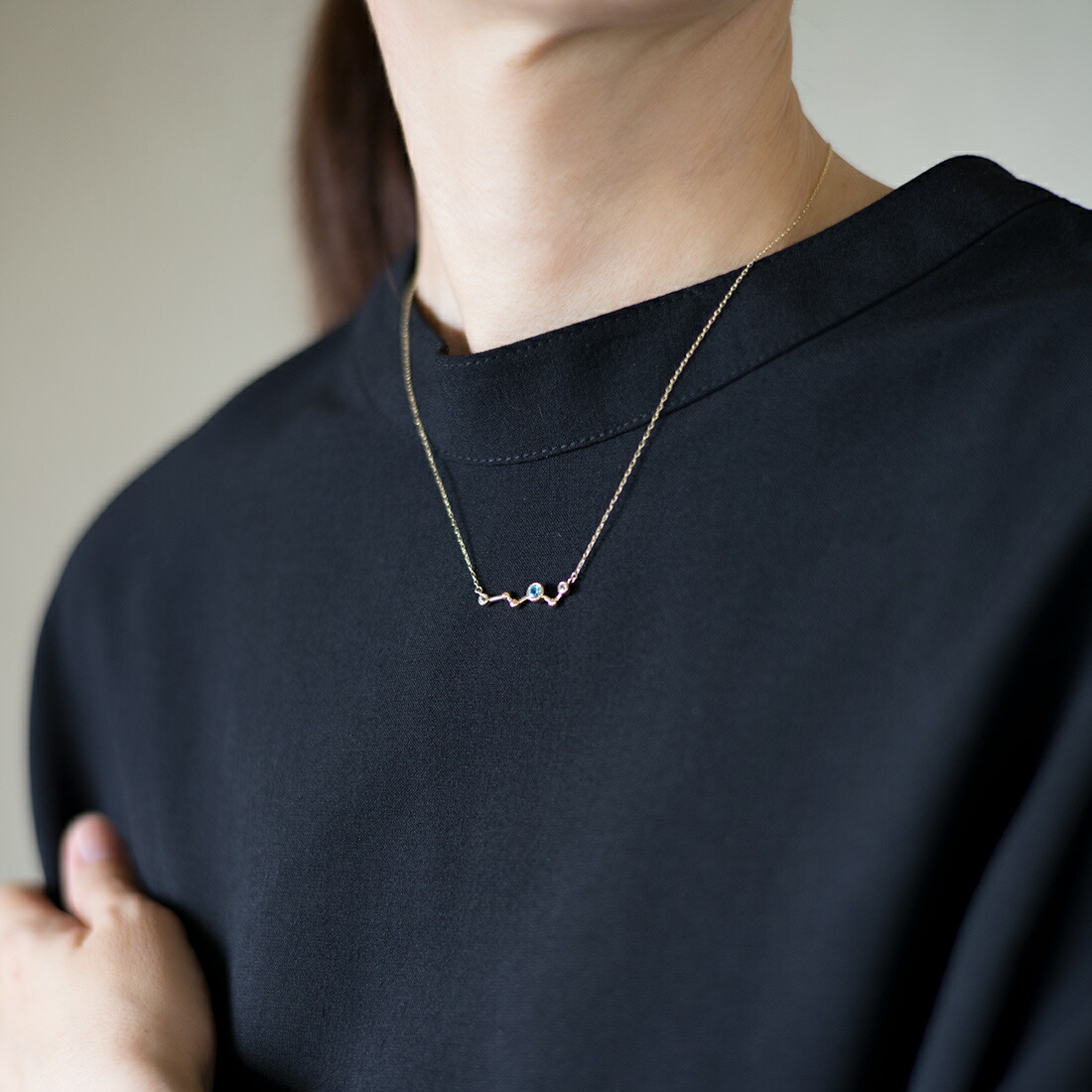 umu -アム- FINE JEWELRY STUIDIOブルージルコン ホワイトサファイア ペンダントpn0982_i3.jpg