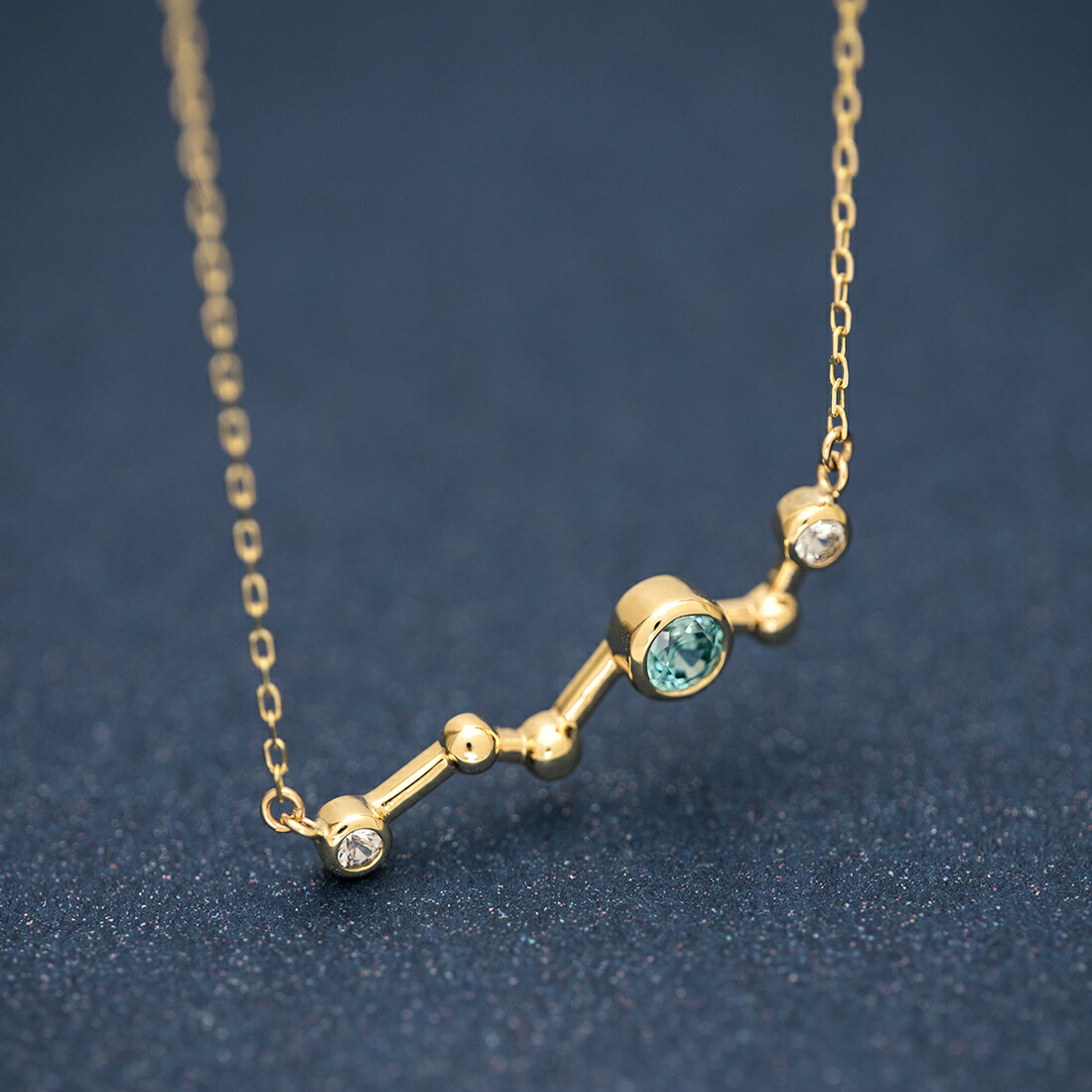 umu -アム- FINE JEWELRY STUIDIOブルージルコン ホワイトサファイア ペンダントpn0982_kanban2.jpg