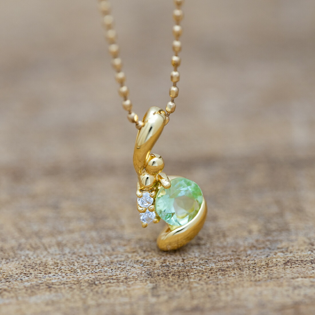 umu -アム- FINE JEWELRY STUIDIOグリーントルマリン ダイヤモンド ペンダントトップpn0990_kanban2.jpg